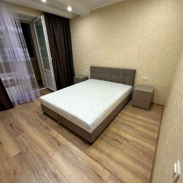 Оренда 2 кімнатної квартири, район Озерна