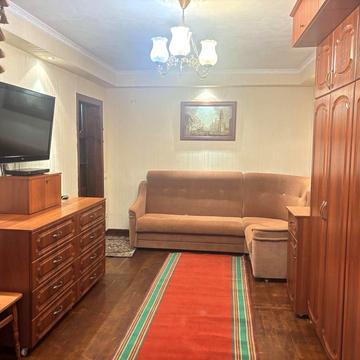 Оболонський просп., 7-Б