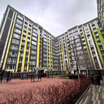 Квартира з власною терасою. Новий фонд. Без ремонту. ЖК Фортуна 2