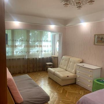 Ентузіастів вул., 25/2