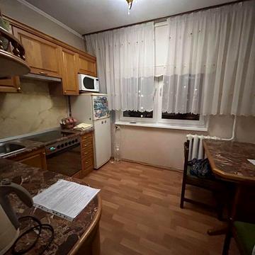 Академіка Заболотного вул., 6