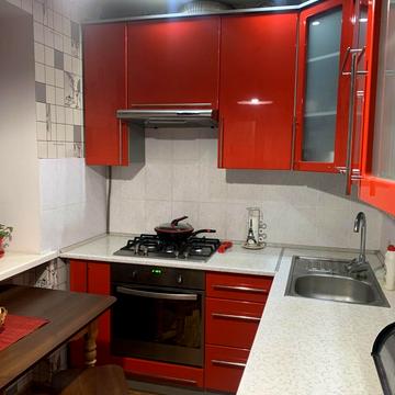 Василя Стуса вул., 12