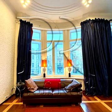 Велика Васильківська вул. (Червоноармійська), 27