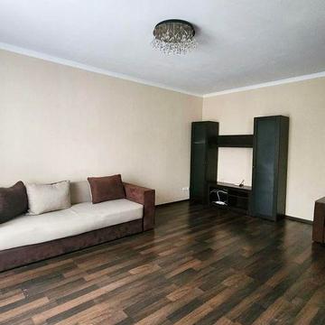 Продам 1к.квартиру м.Обухів