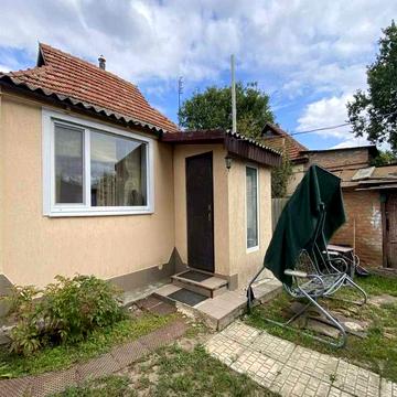 Продаж будинку. 15 соток. Космет. ремонт. Київський р-н. №18050