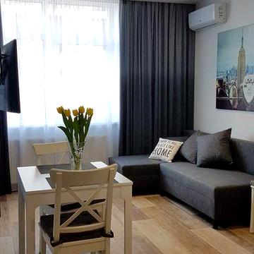 Продам ЖК варшавський 2 ретровіль 1 кімнатна ЖК варшавський