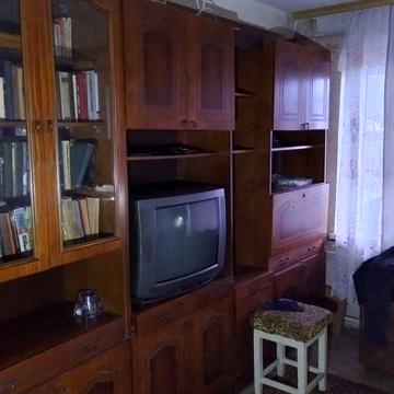 Квартира в затишному місці, 15 хвилин пішки метро.