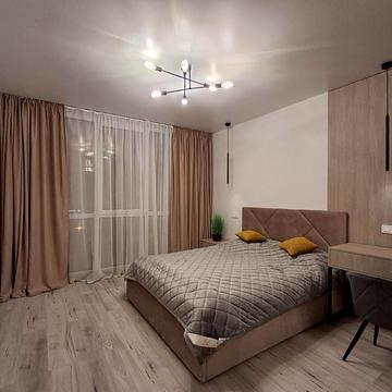 Пасічна вул., 166