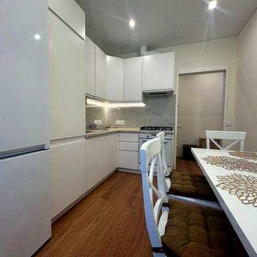 Оптимістична вул., 3