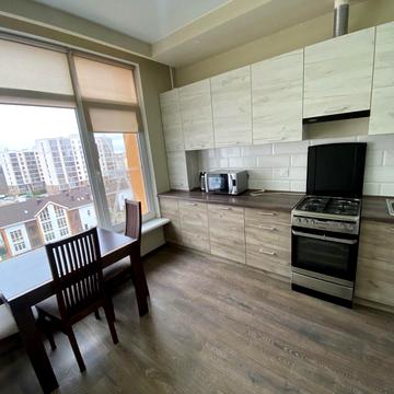 Одеська вул., 23-Б