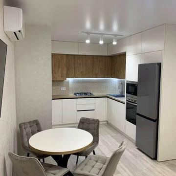 Замарстинівська вул. (Калініна), 170-Т