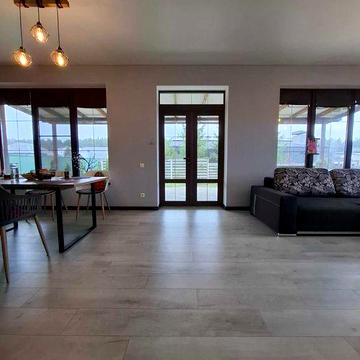 Здається чудовий будинок в с. Княжичі