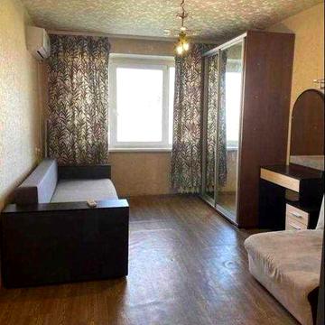 Сдам 1 комнатную квартиру на проспекте Слобожанский (р-н сквера)