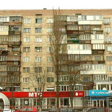 Берестейський проспект, 70(пр. Перемоги) продам 1-о кімнатну.