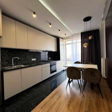 Оренда стильної 2 км квартири поруч з центром