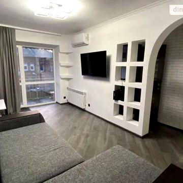 Довгострокова оренда 1к Квартира Вартових Неба (Бородинська) вулиця