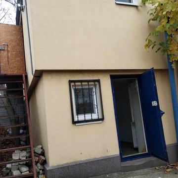 Дача в городе с удобствами для постоянного проживания, собственник