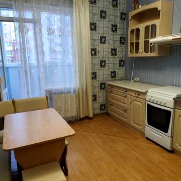 Продам 1-комнатную квартиру на Таирова. (249-653)