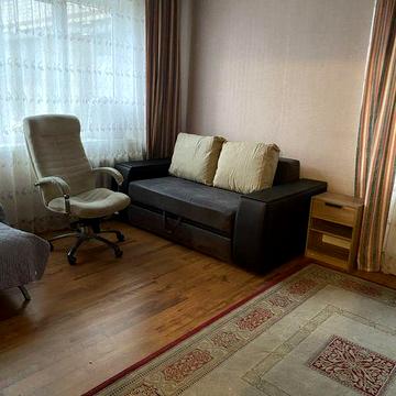 Комфорна квартира на Татарці!