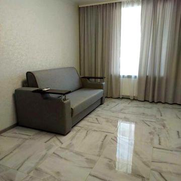 Оренда однокімнатної квартири, вул.Королеви Єлизавети 11