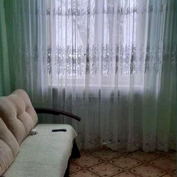 Сдам 2-х комнатную квартиру с АГО в центре города