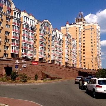 Володимира Івасюка просп. (Героїв Сталінграду), 6-Б