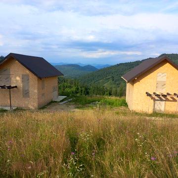 Продається садовий будинок