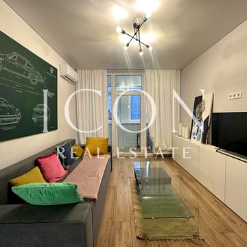 Берестейський просп. (Перемоги), 11