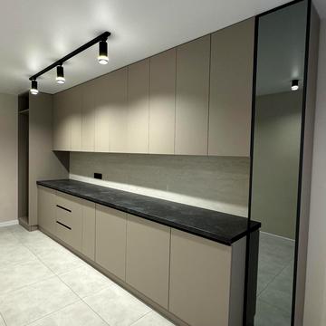 Костянтина Василенка вул. (30-річчя Перемоги), 14в