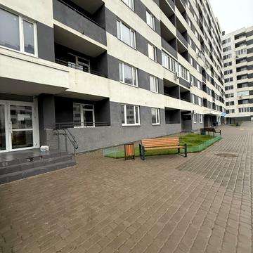 Героїв Харкова просп. (Московський), 156