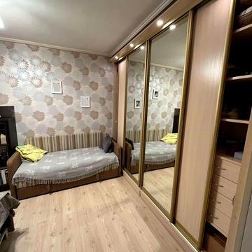 Василя Касіяна вул., 2-Б