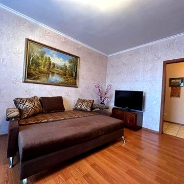 Сдаю квартиру ул С Ядова28