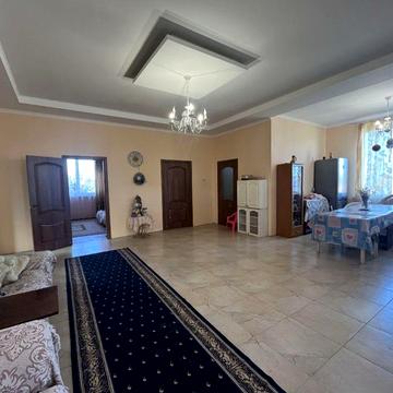 Добротный хозяйский дом на 10 сотках в 10 км от Одессы!Центр села!