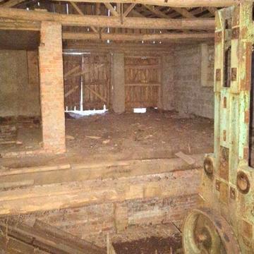 Продам дім та дві суміжні ділянки м. Борзна.  Бізнес. Пилорама.