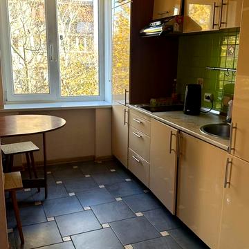 Дмитра Донцова вул. (Дмитра Донського), 2