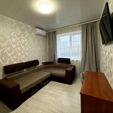 Новорічна вул., 57