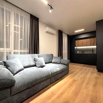 Оренда 1к, ЖК Файна таун, Інвертор, вул. Салютна 2б, Перша здача