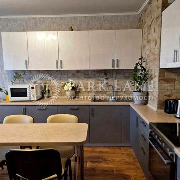 Продам 3 ком  100м Глушкова Академіка 9е Акцент