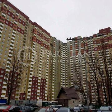 Продам 3 ком  100м Глушкова Академіка 9е Акцент