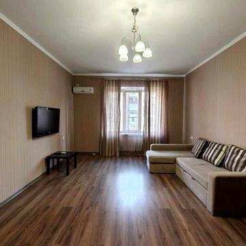 Оренда 1 кімнатної квартири великої площі в новобудові на Подолі