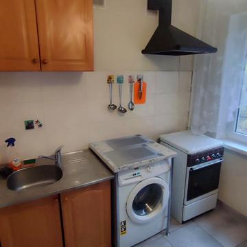 Олексія Вадатурського вул. (Маршала Малиновського), 11