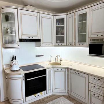 Сергія Данченка вул., 32