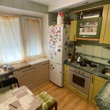 Здам 3 Кімнатну Квартиру на Браїлках