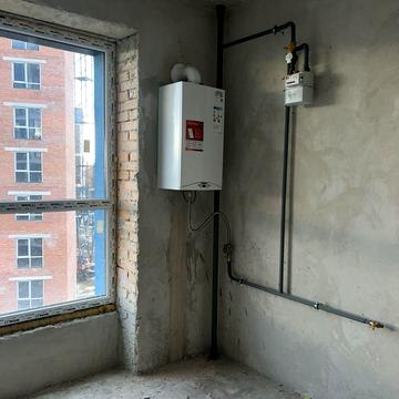 Олександра Довженка вул., 27