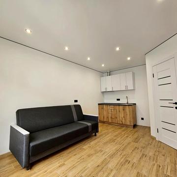 Козацька, 35