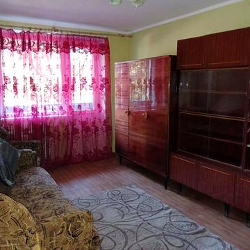 Дмитра Антоновича бульв., 12