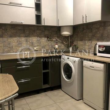 Круглоуніверситетська вул., 2/1