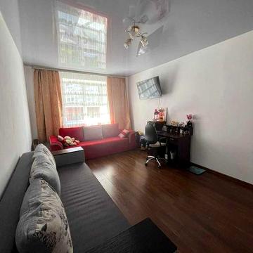 Продаю квартиру в зданому будинку