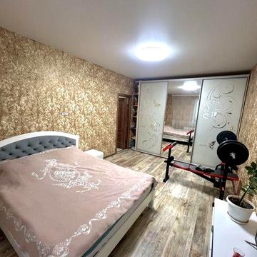 Продам 1 ком.кварт .42м².свой индивидуальный газовый котел