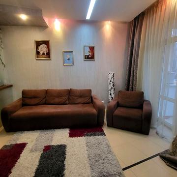 Деревлянська вул. (Якіра), 16